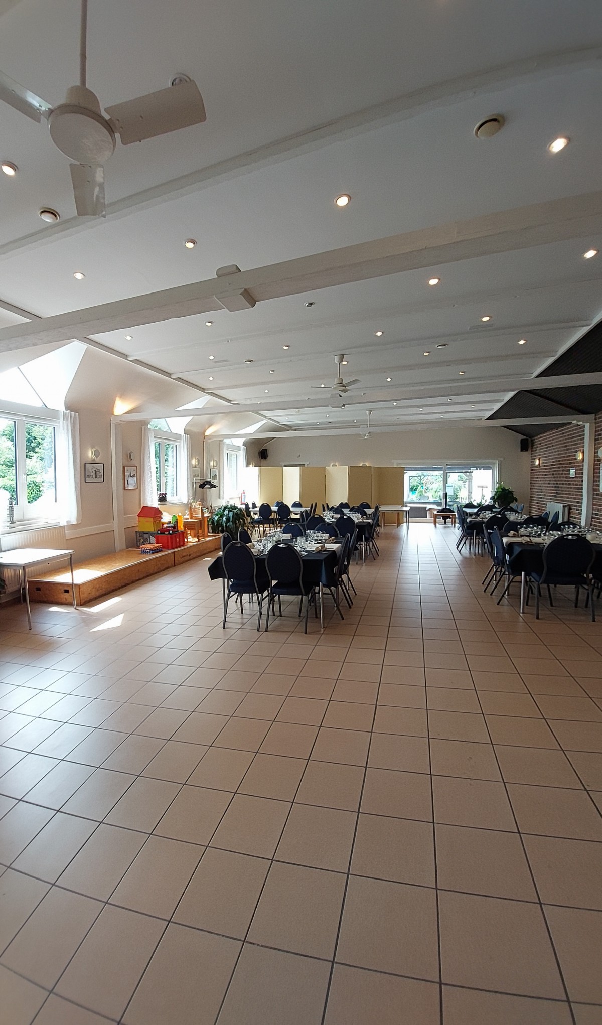 Zaal Caverelle — foto 4