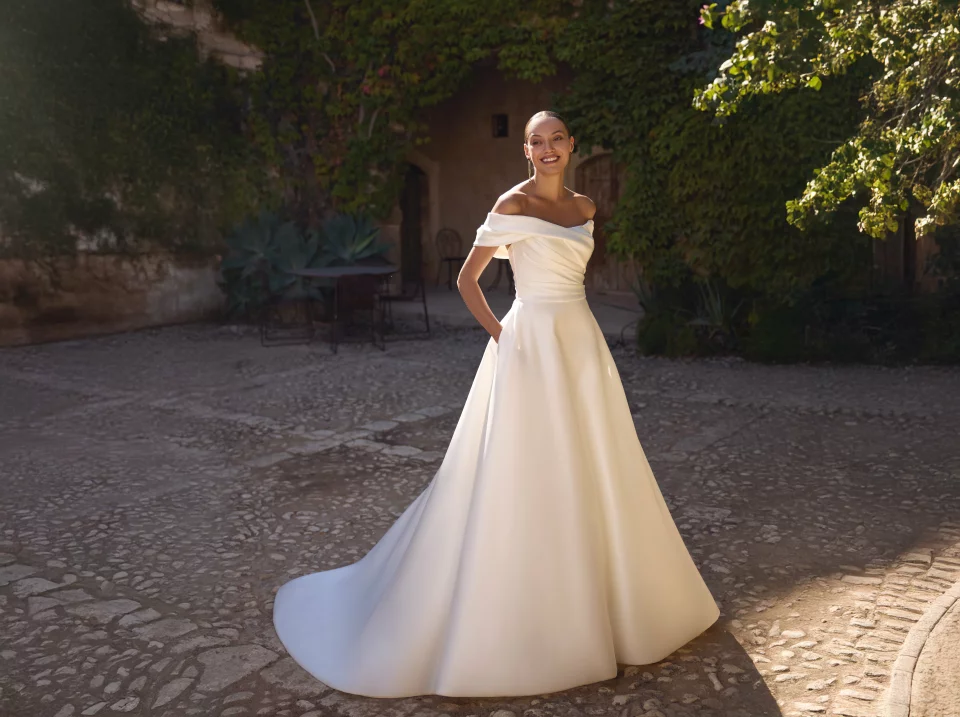 Valkengoed Wedding Fashion — photo 2