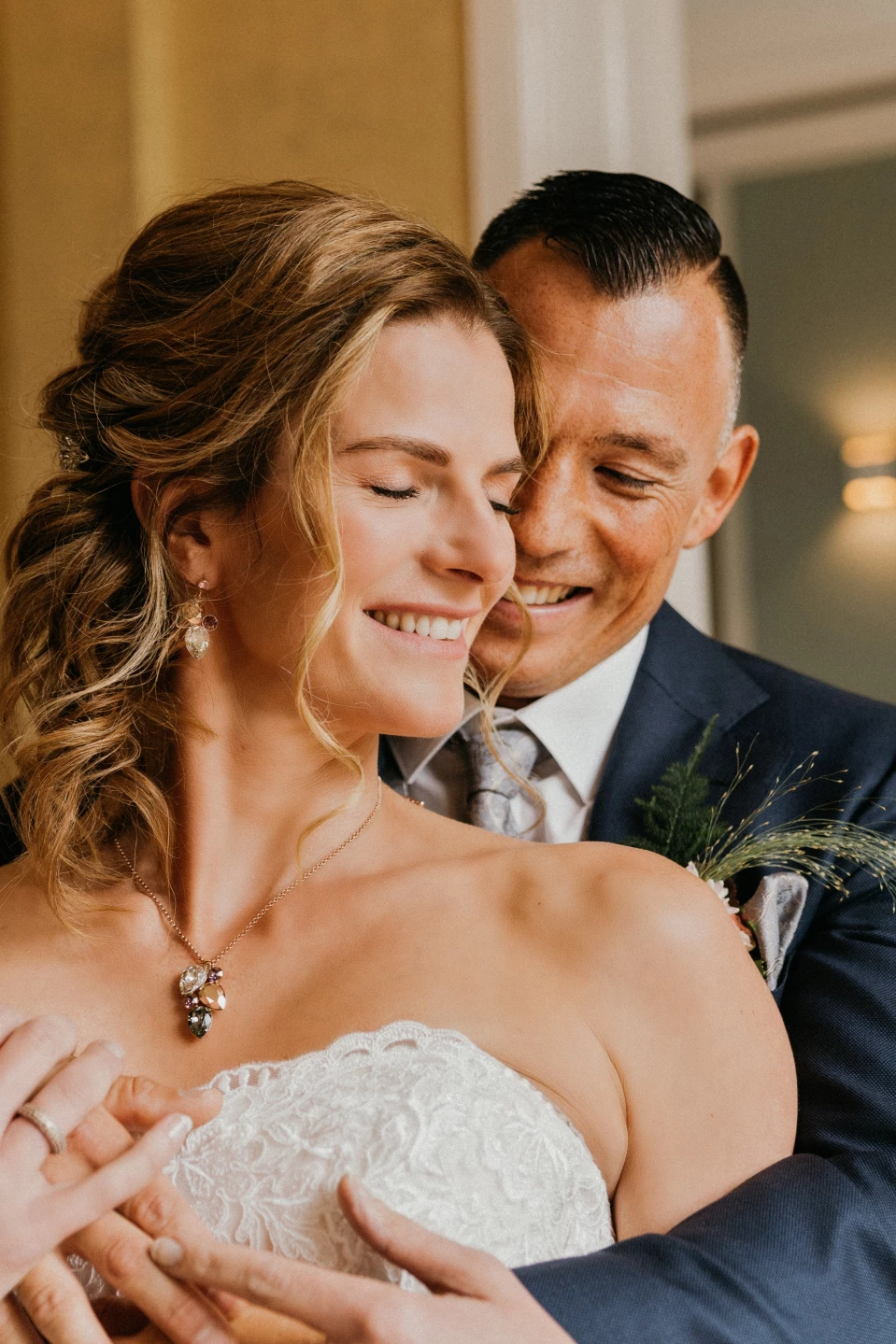 Salon Amber Morsch - Bridal hair + Make-up — photo 4