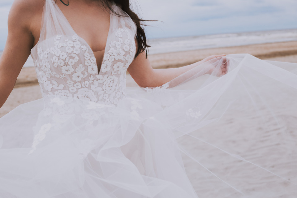 Handmade Bridal Gowns — photo 2
