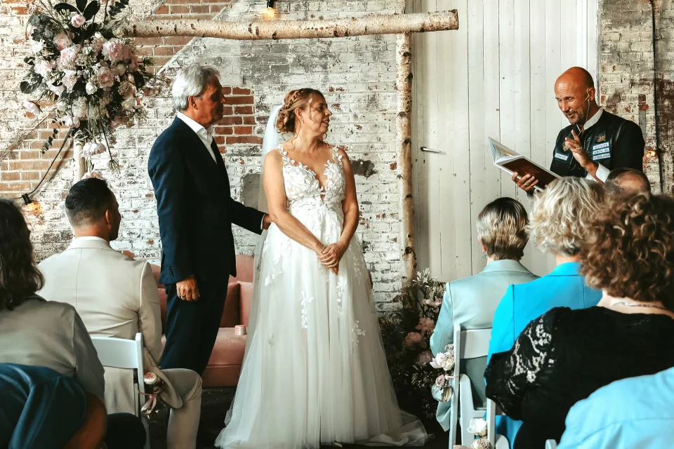 Vows 'n Roses by De Nieuwe Dominee — photo 4
