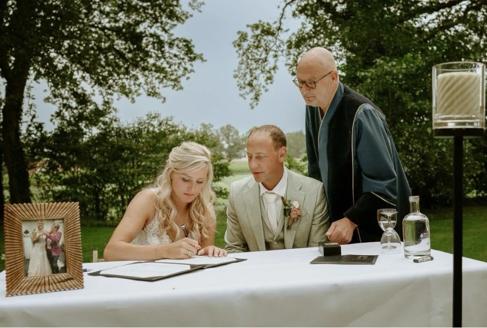 Mathieu Bosch, Trouwambtenaar op maat — photo 2