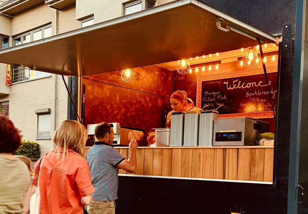 OLIVR Foodtruck — photo 4