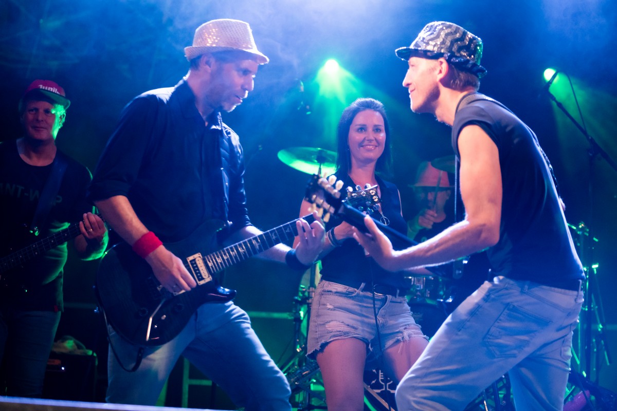 Mary & the Maniacs — photo 3