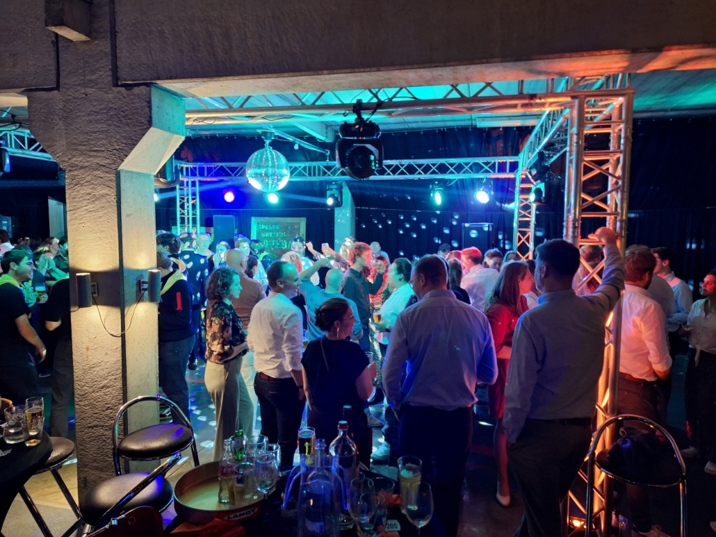 Light Up Your Party — photo 5