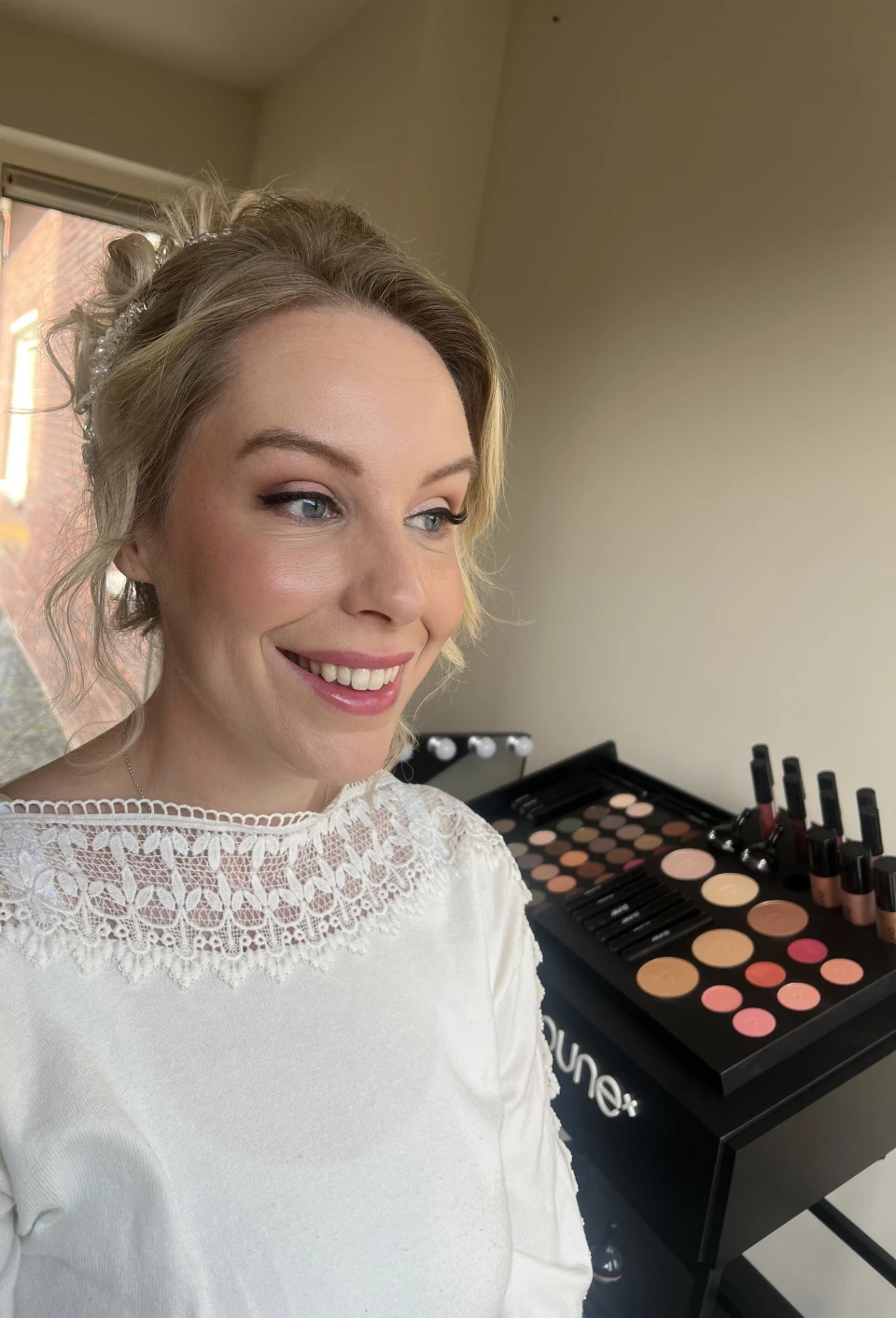 Stephanie Albrecht Make-up & Hair — photo 4
