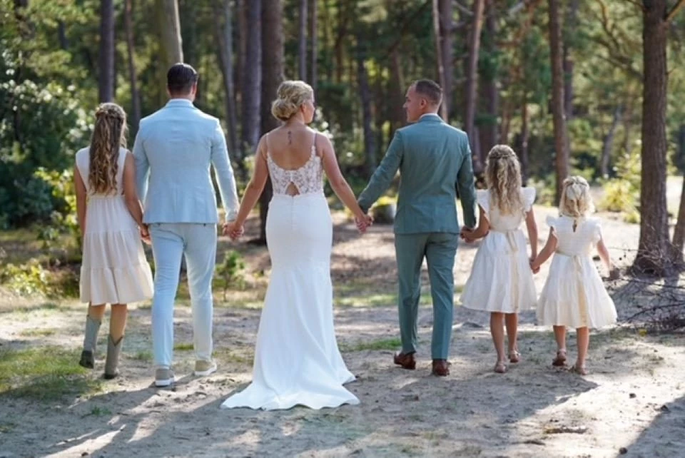 Get Married — photo 2