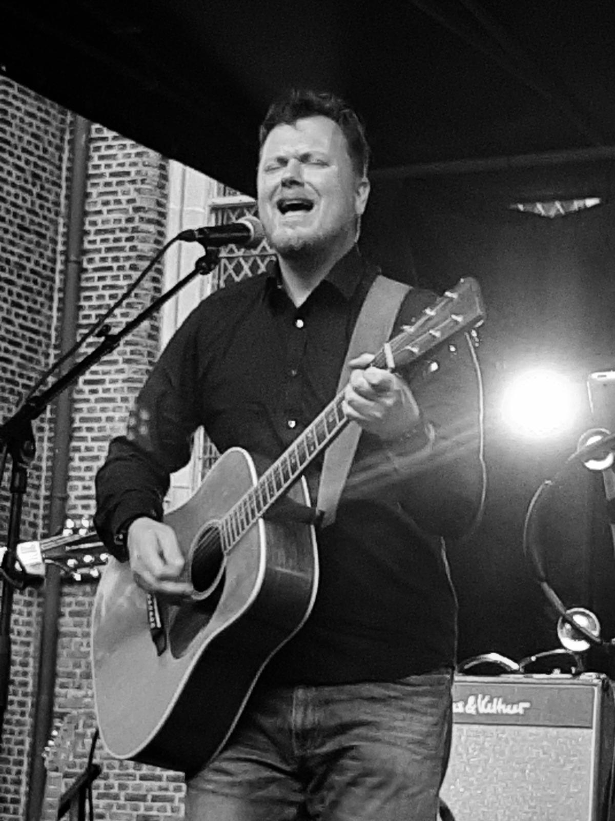 Ross Royce Coverband — photo 4