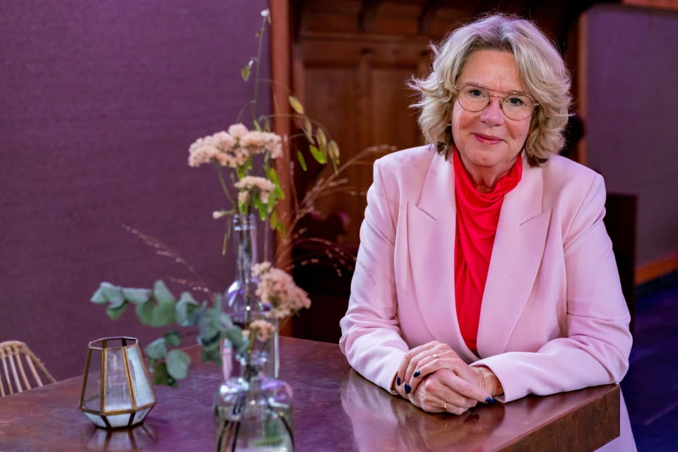 Trouwambtenaar Lydia Arwert — photo 2