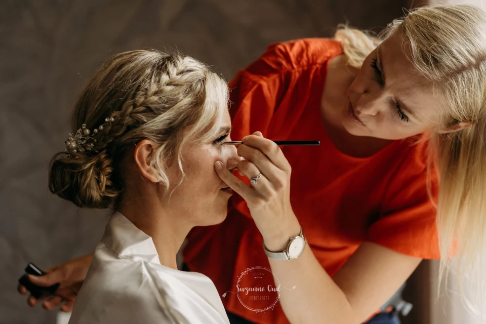 Sandra hair & make-up — photo 2