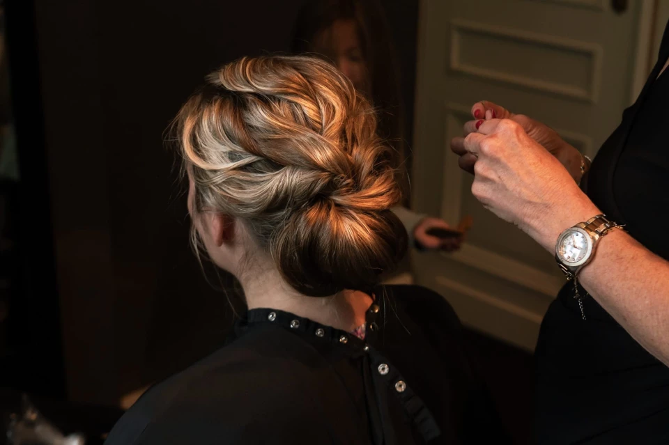 Kapsalon Hairs Ahead — photo 2