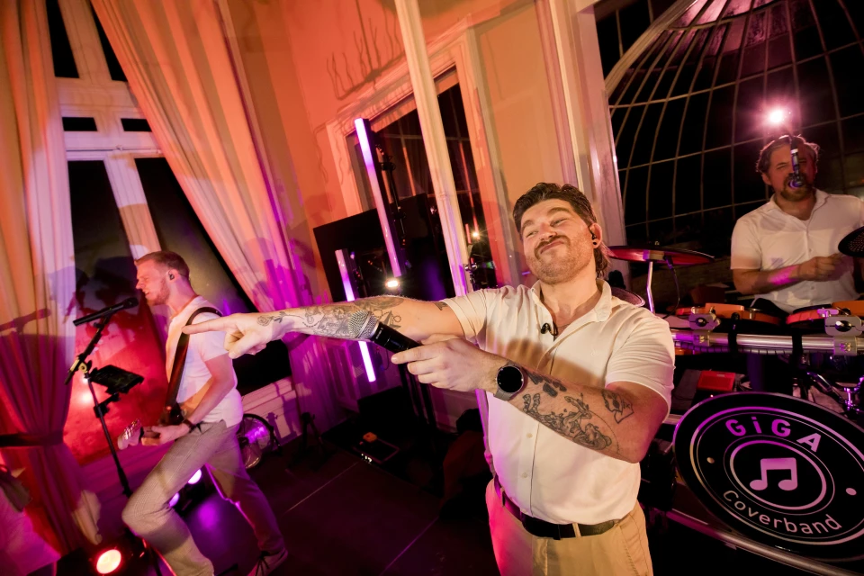 GiGA Coverband — photo 5