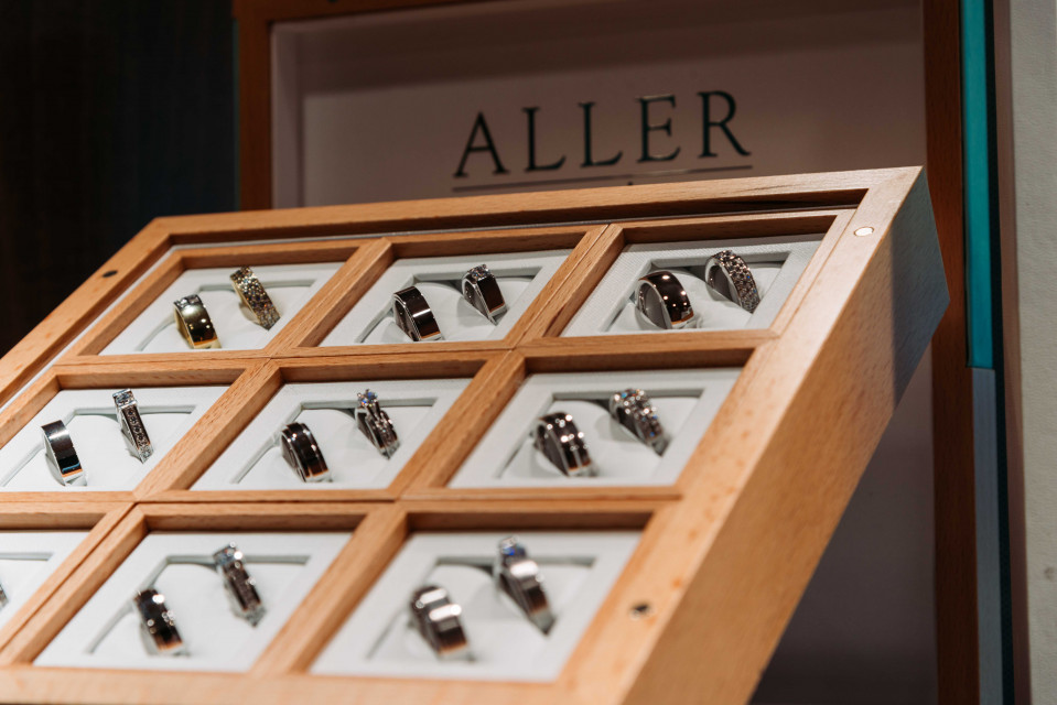 Juwelier van Dam — photo 4