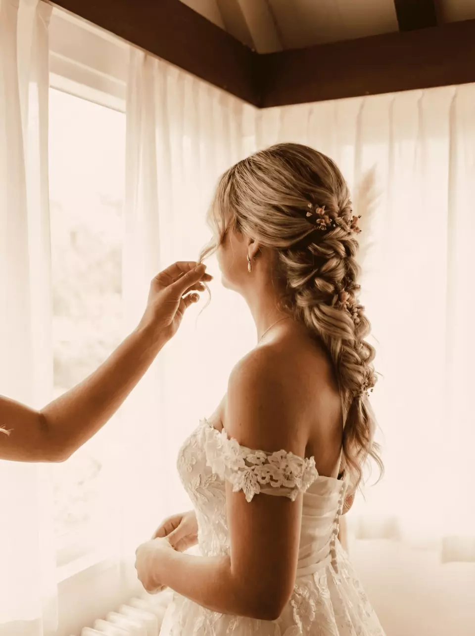 Felicia Tiebosch Bridal Hair & Make-up Artist — photo 2