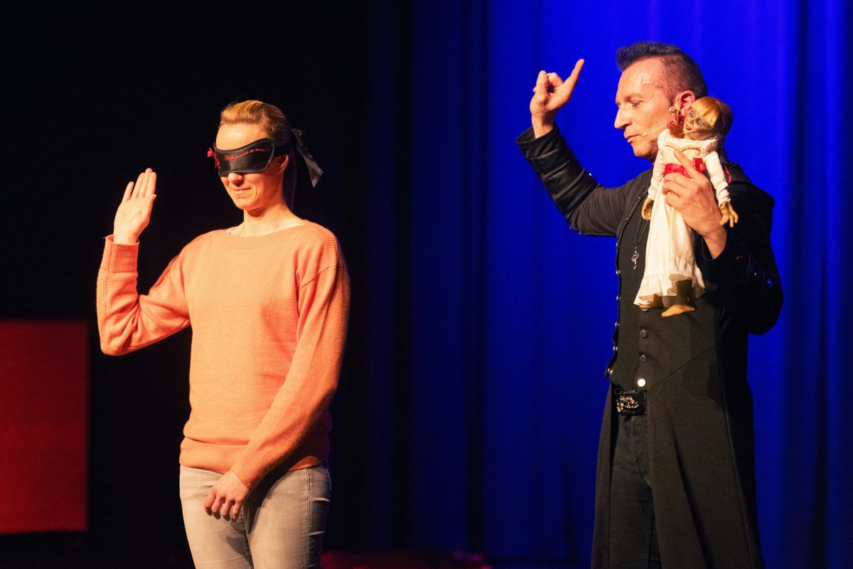 Magician Chris Williams — photo 3