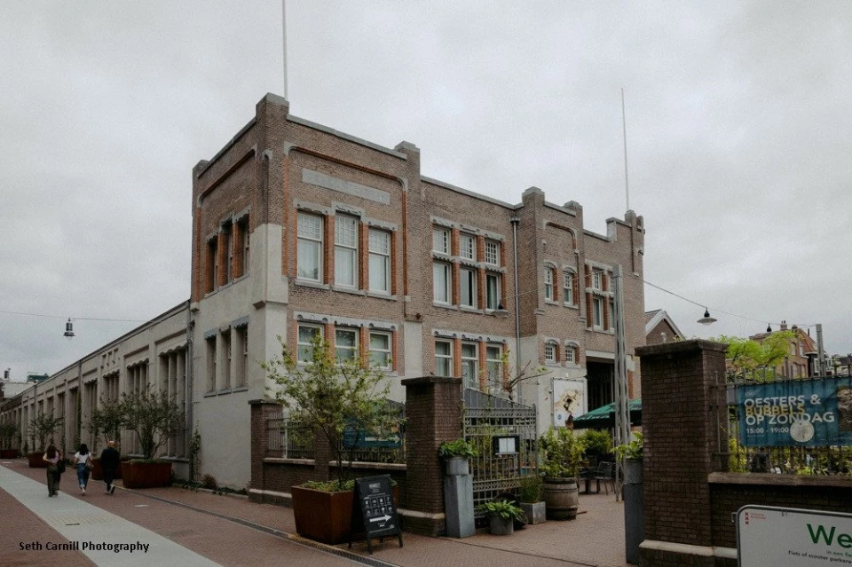Hotel De Hallen — photo 2