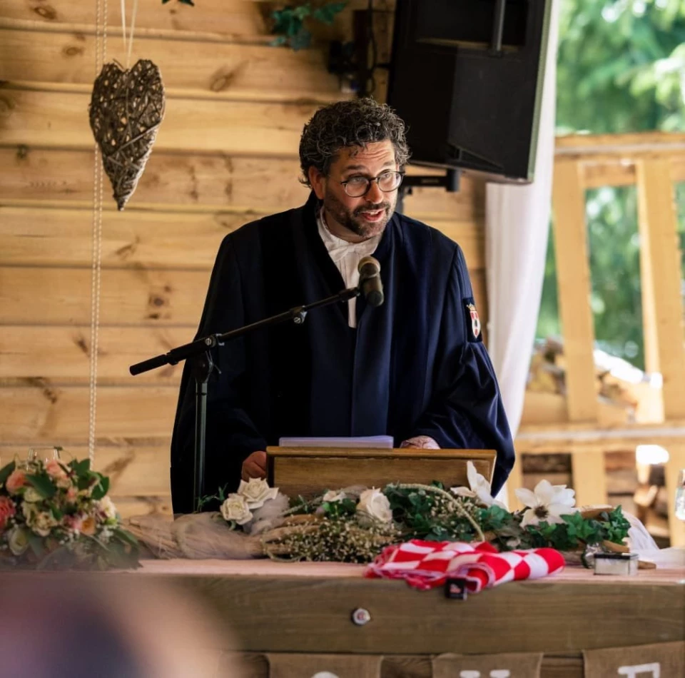 BABS Arwen - Zelfstandig Trouwambtenaar & Ceremoniespreker — photo 2
