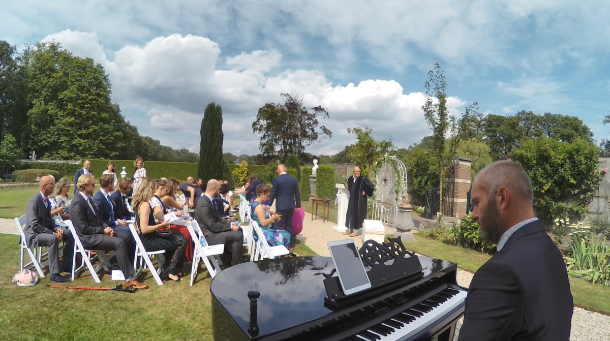 Pianist Kristof Van Reck — photo 4