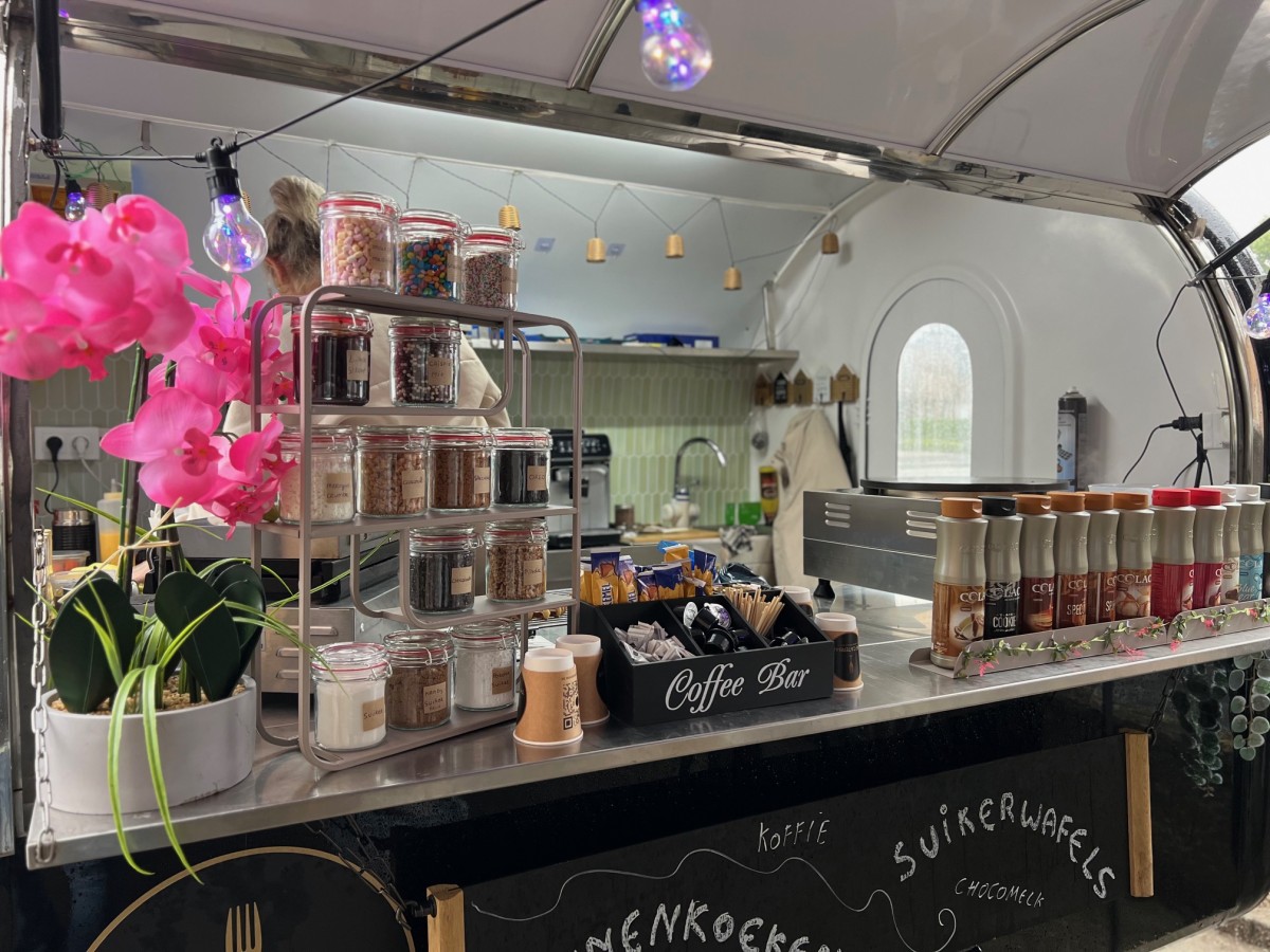 The Caterbar — photo 3