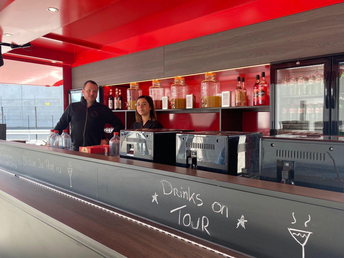 Drinks on Tour — photo 3