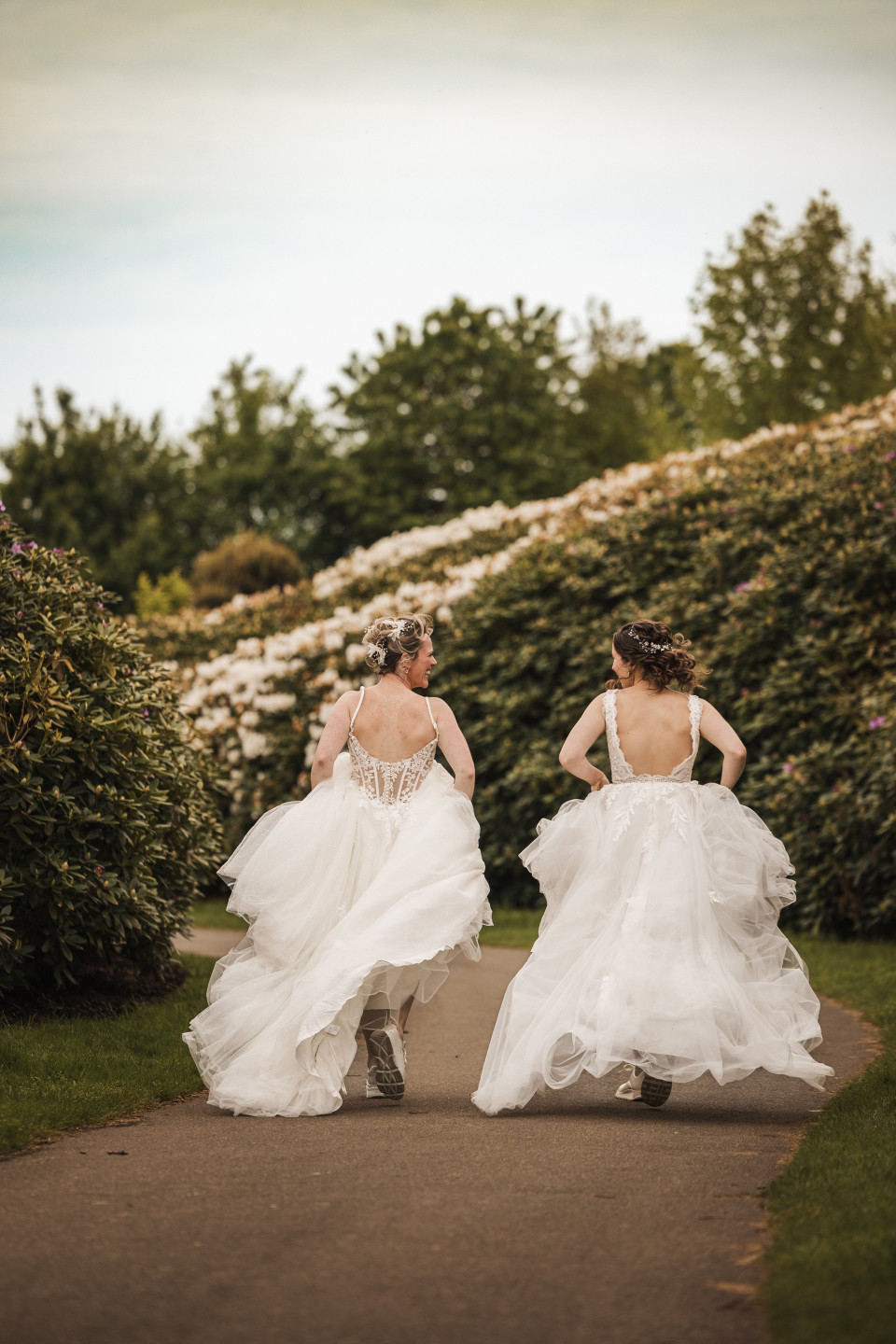Unique Weddings — photo 3