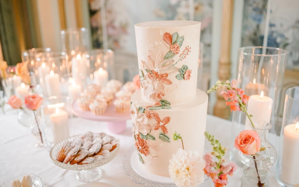 Crown Cakes — photo 3