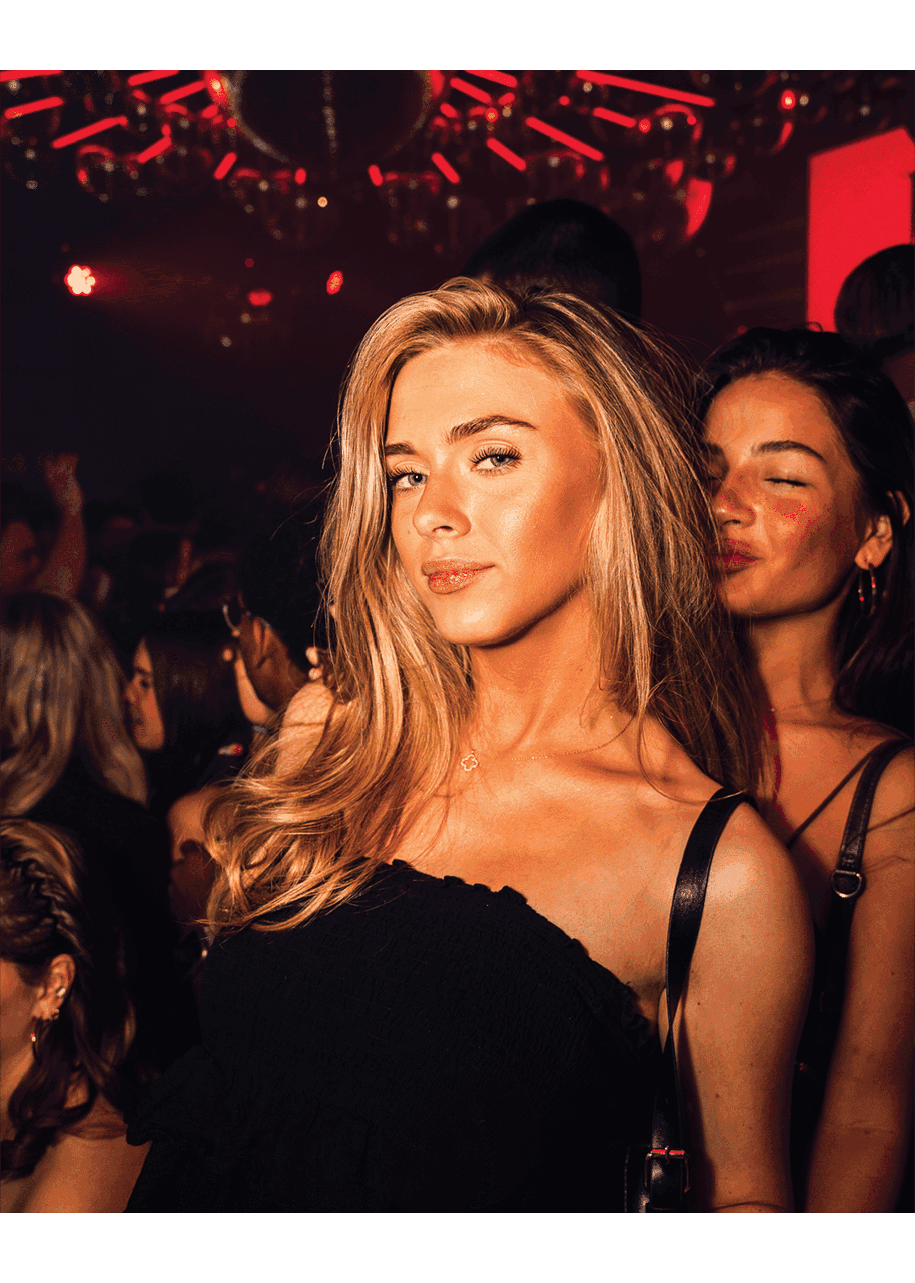 Club Joli — photo 2
