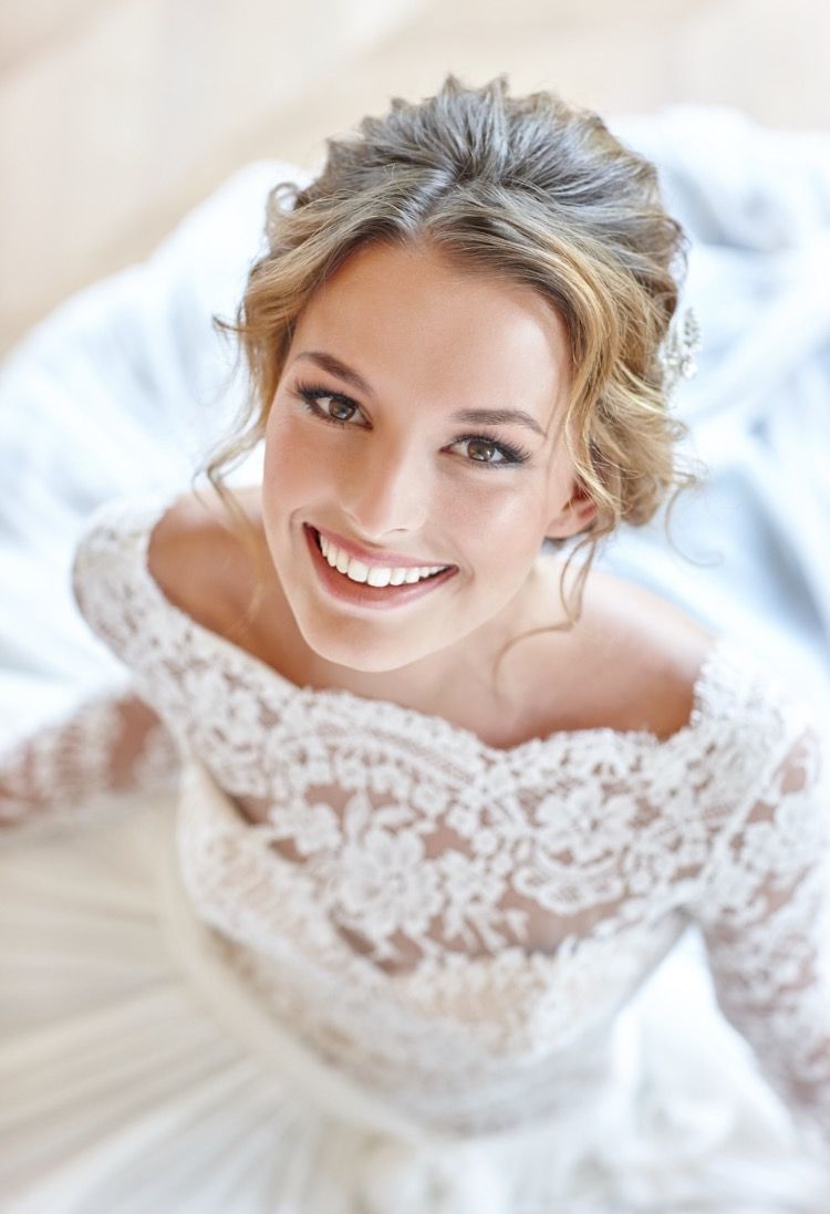 Hair & Make-up by Clarissa