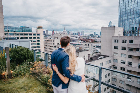 Mr. & Mrs. Kiss — photo 4