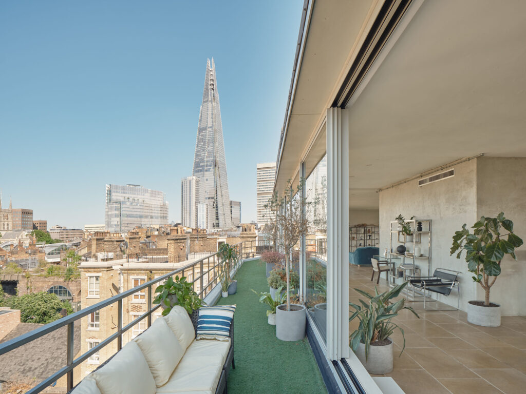 Menier Penthouse — photo 2