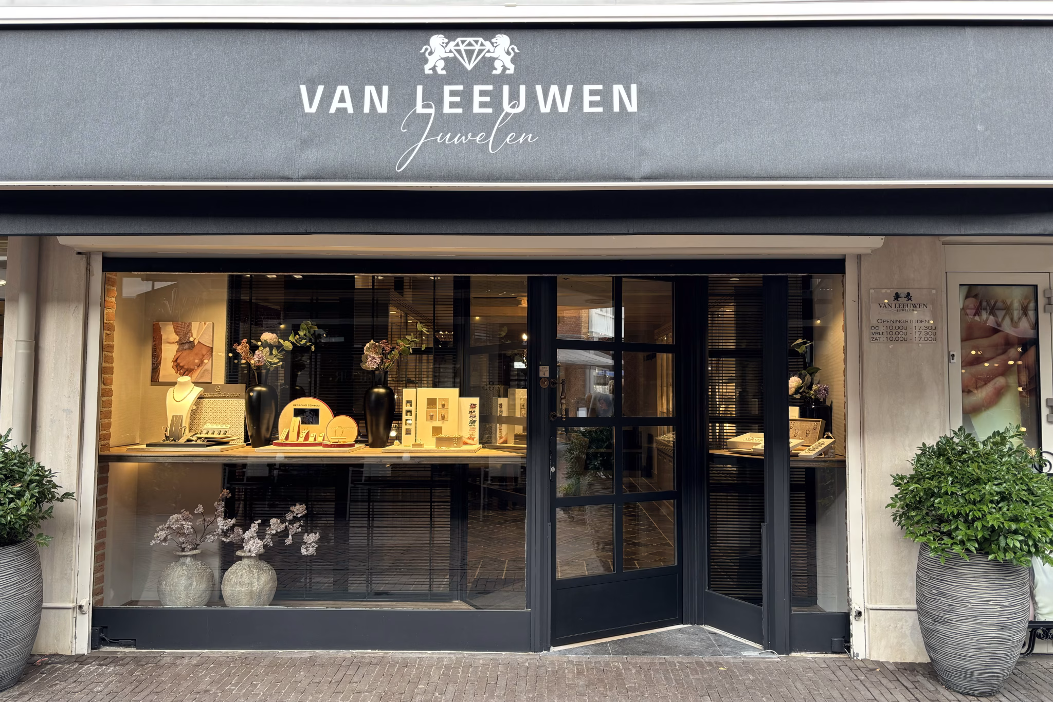 van Leeuwen Juwelen — photo 5