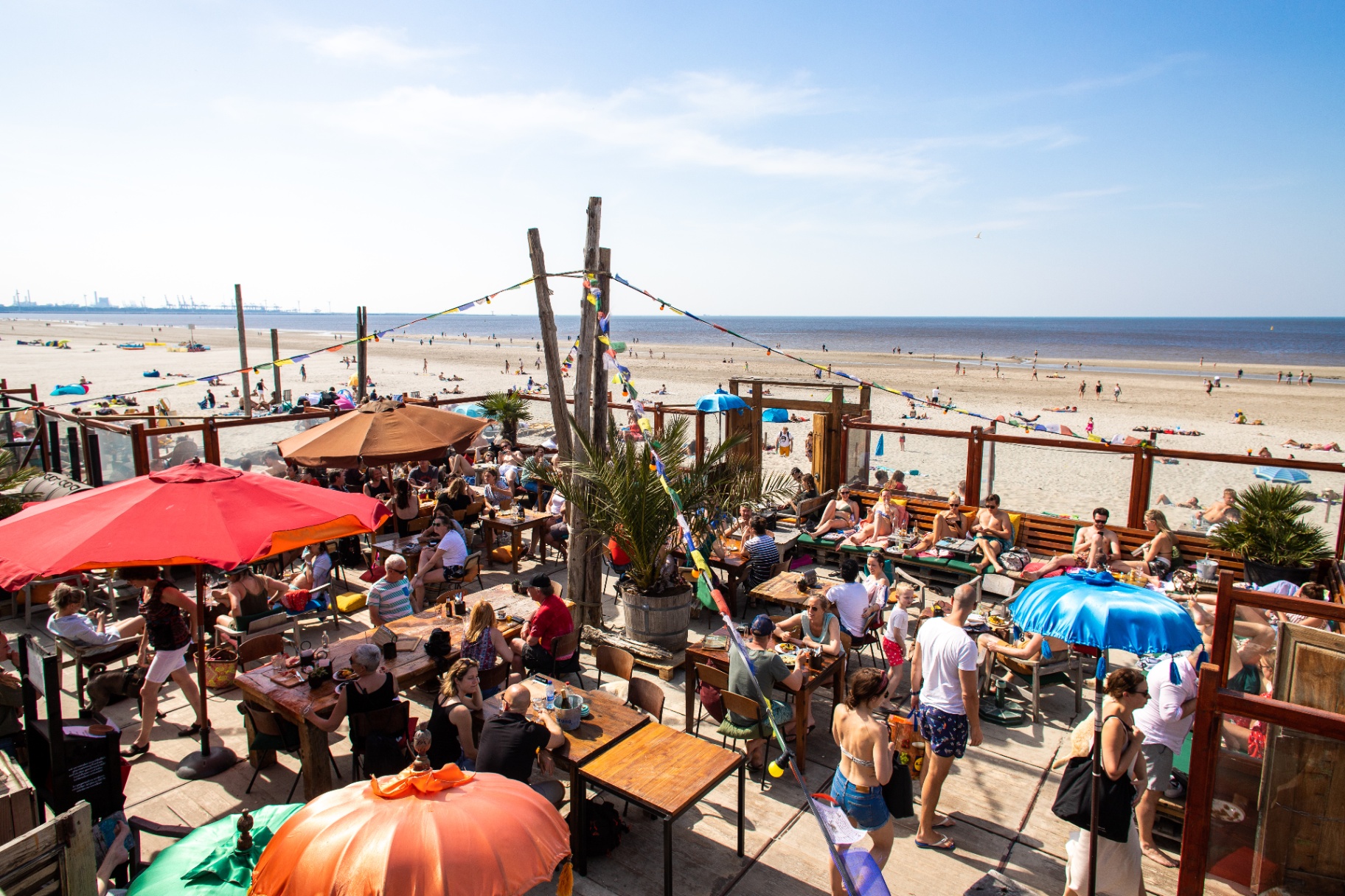 Elements Beach — photo 2