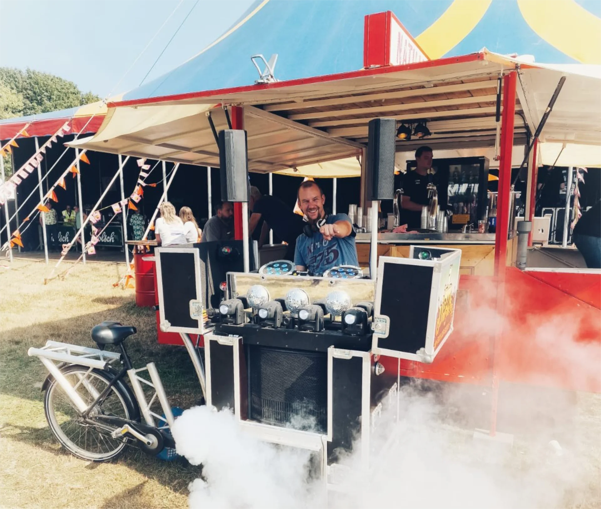 Drive-in show Party in de Tent — photo 2