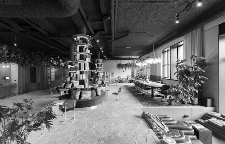 YUST — photo 4