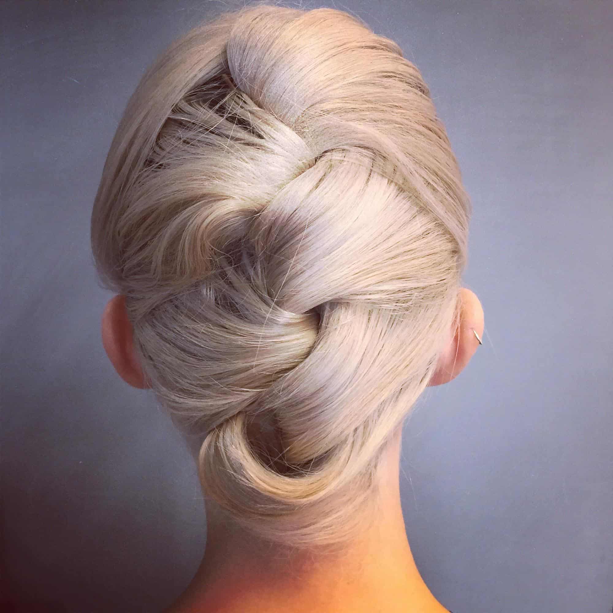 Pure hair & make-up