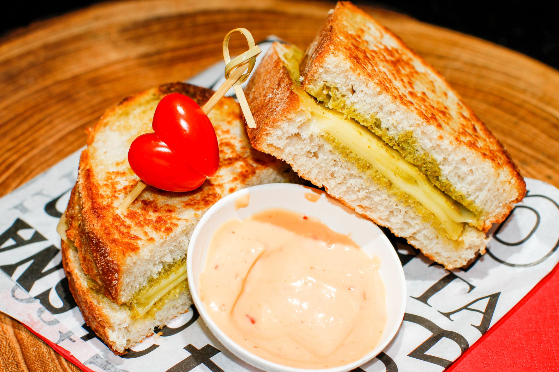 Love Bites foodtruck — photo 4