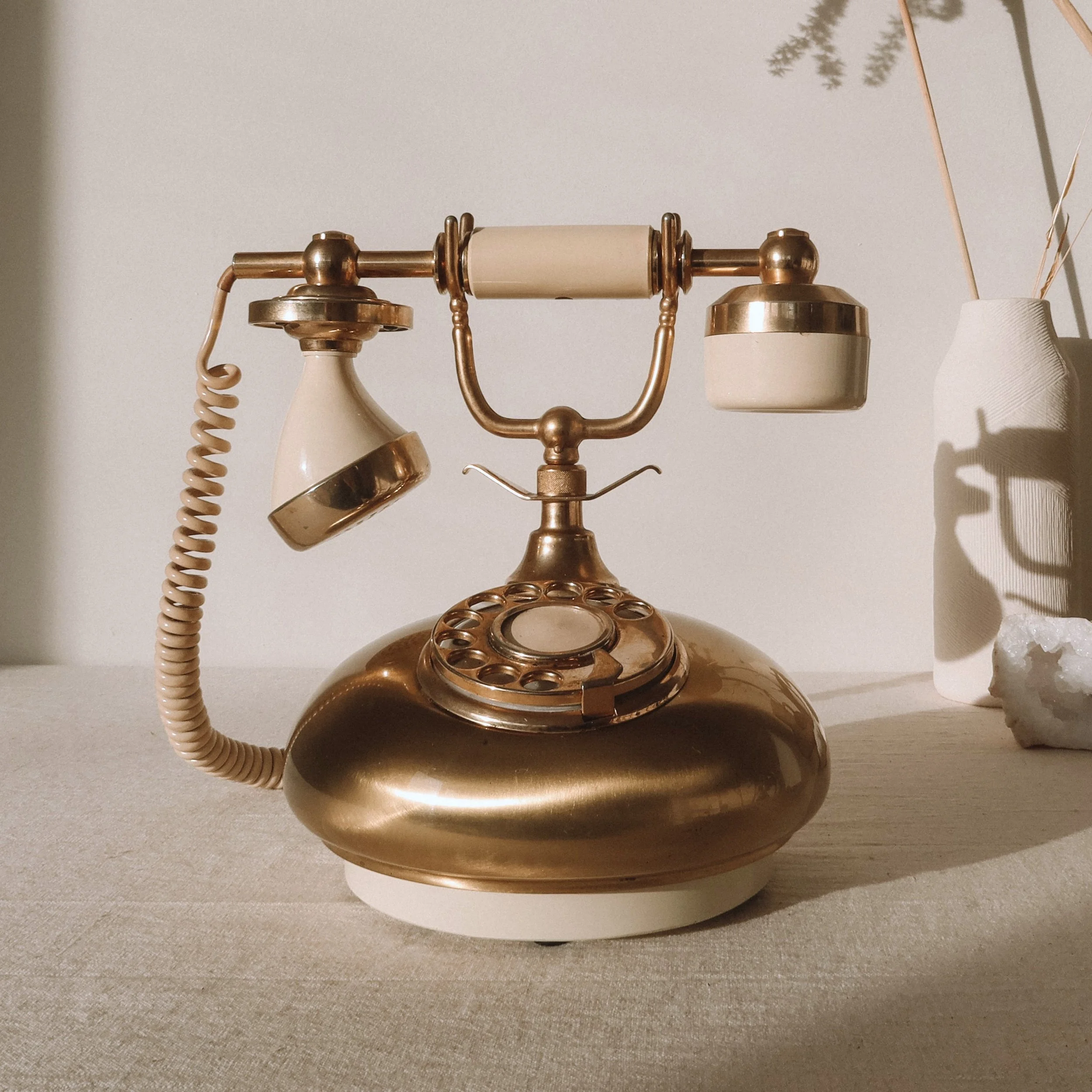 The Wedding Phone — photo 1