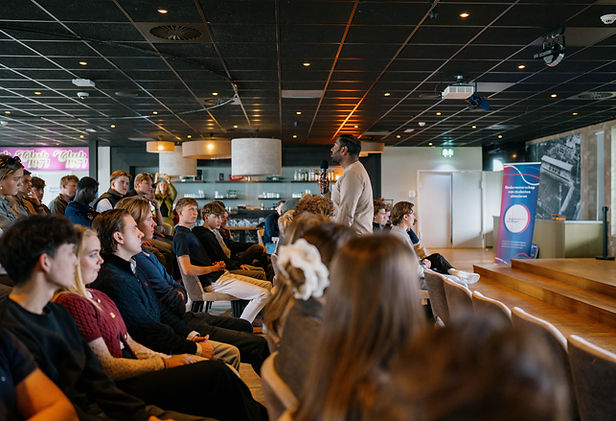 Favor storytelling — photo 3