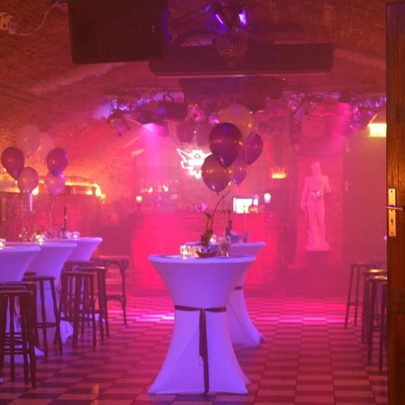 Old Cave — foto 2