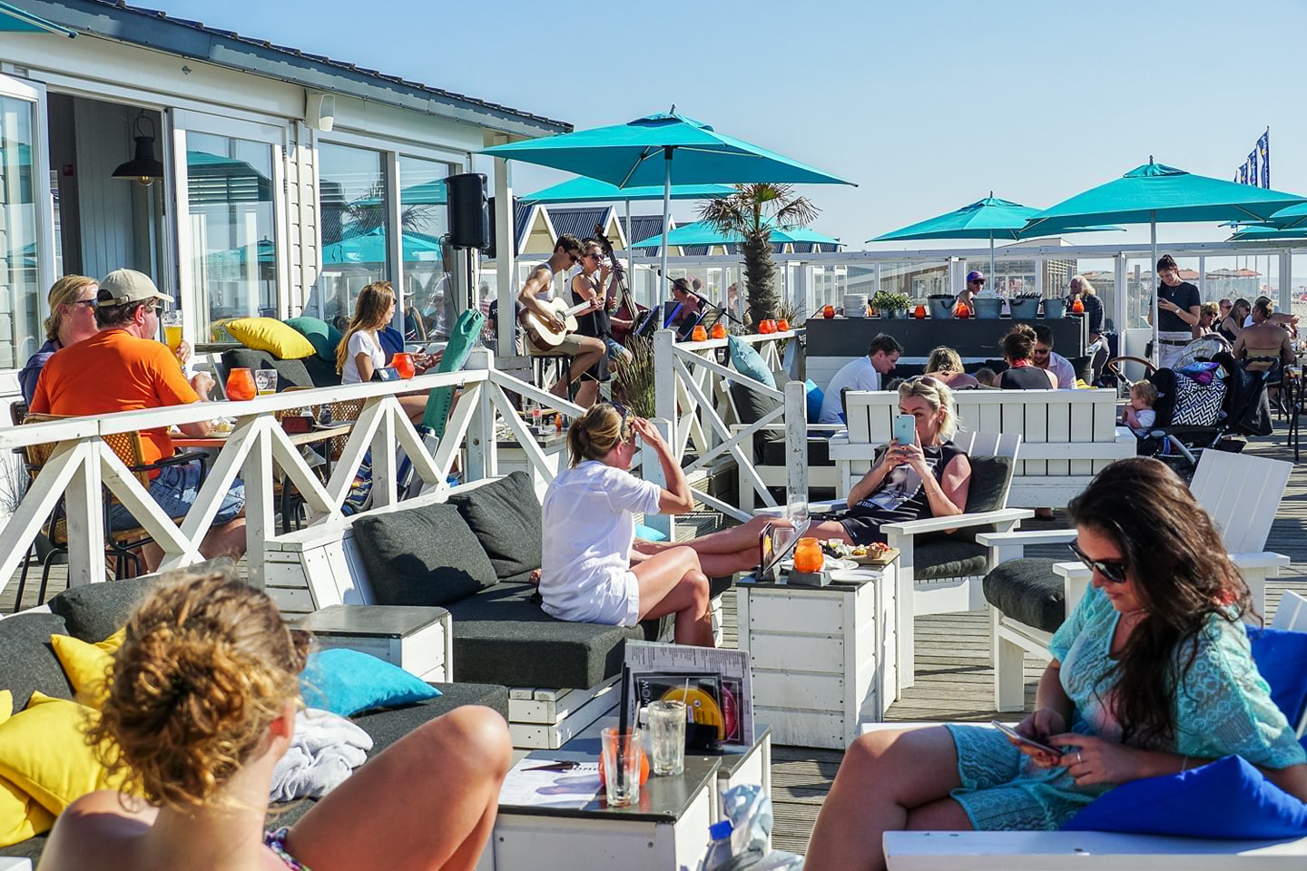 Beachclub Zomers — photo 5