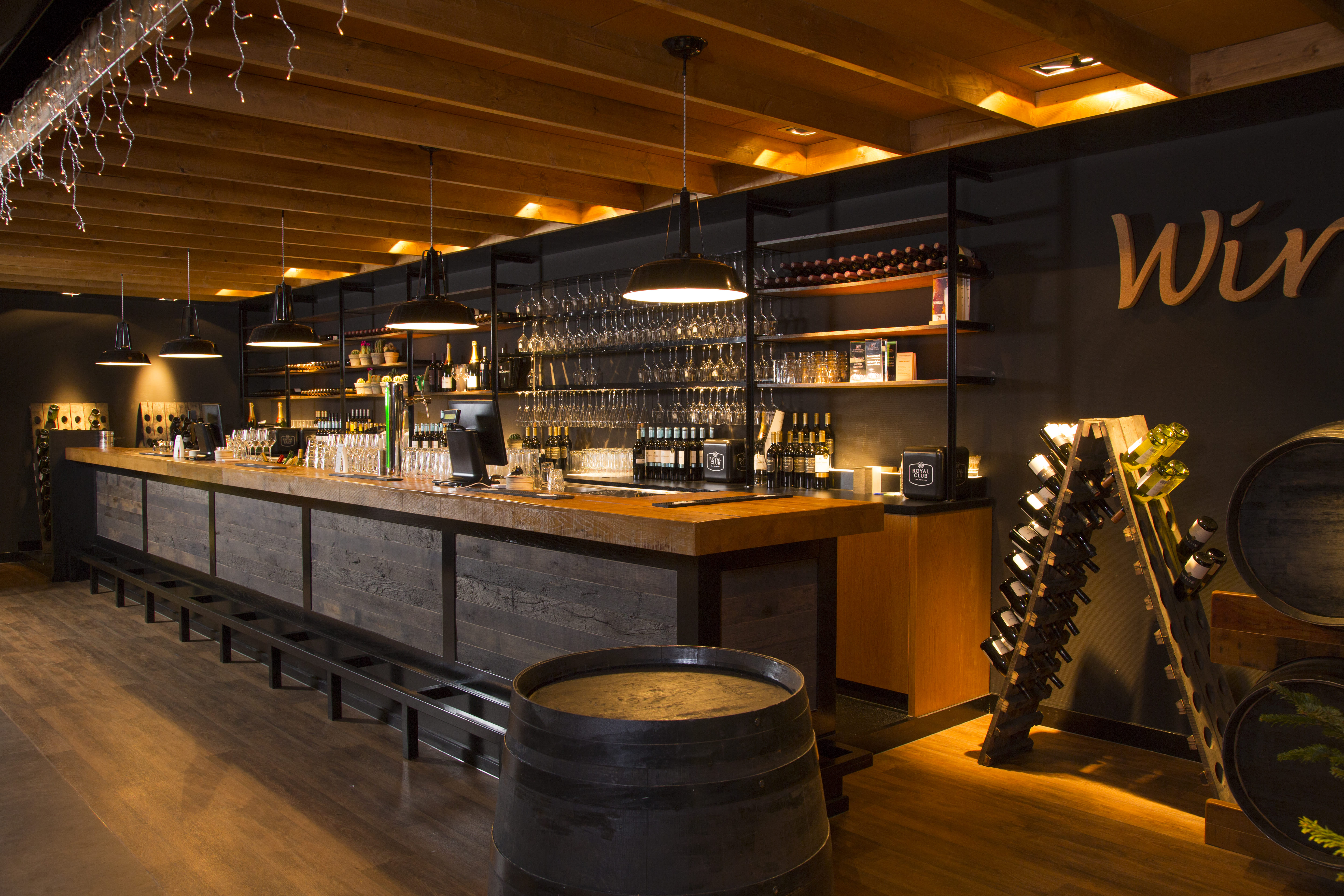 Almelounge — photo 4