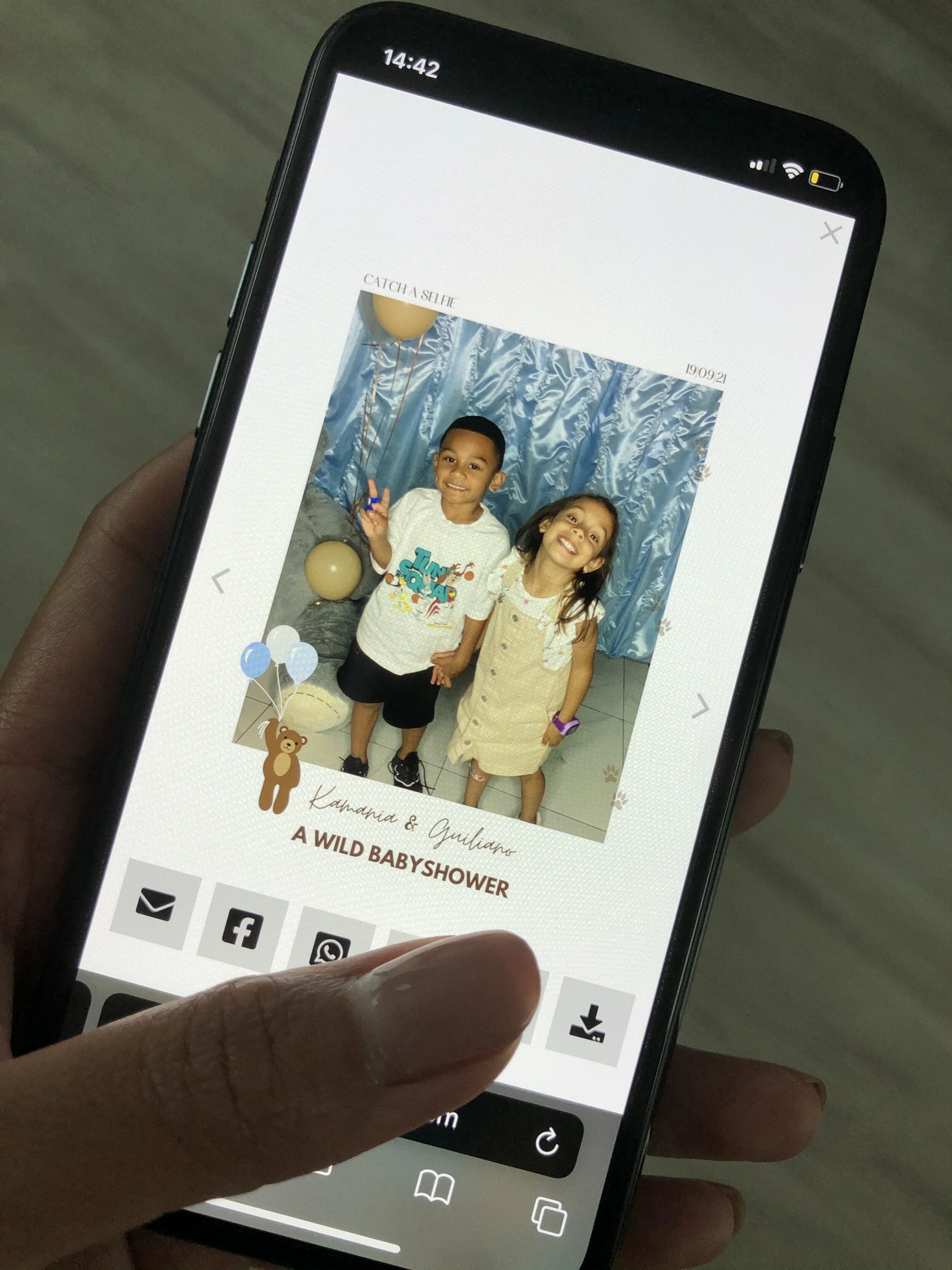 Catch a selfie — photo 4