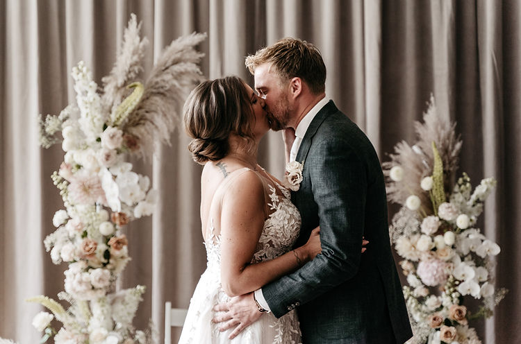 IV Weddings & Events — photo 5