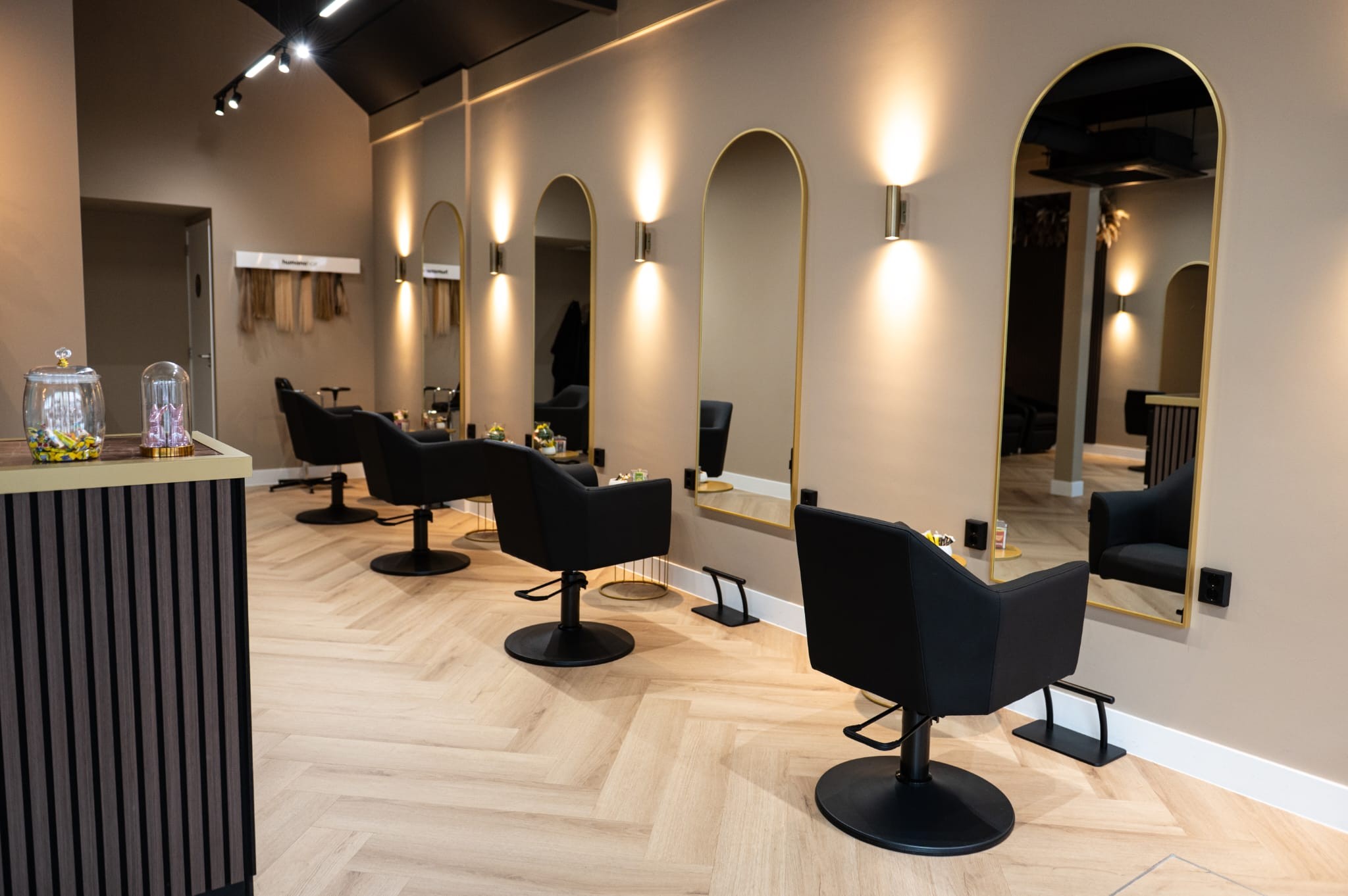 Nikki's Kapsalon — photo 4