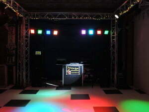 Holding de Riddim Entertainment