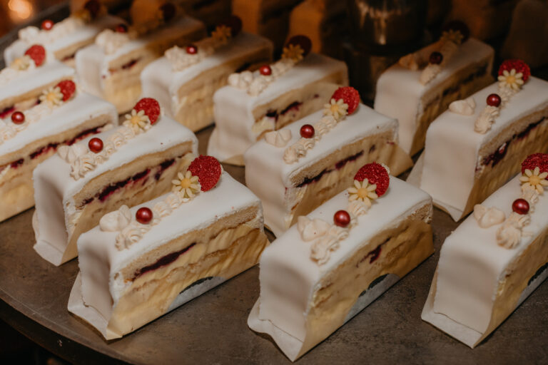 Lovebirds weddings — photo 5