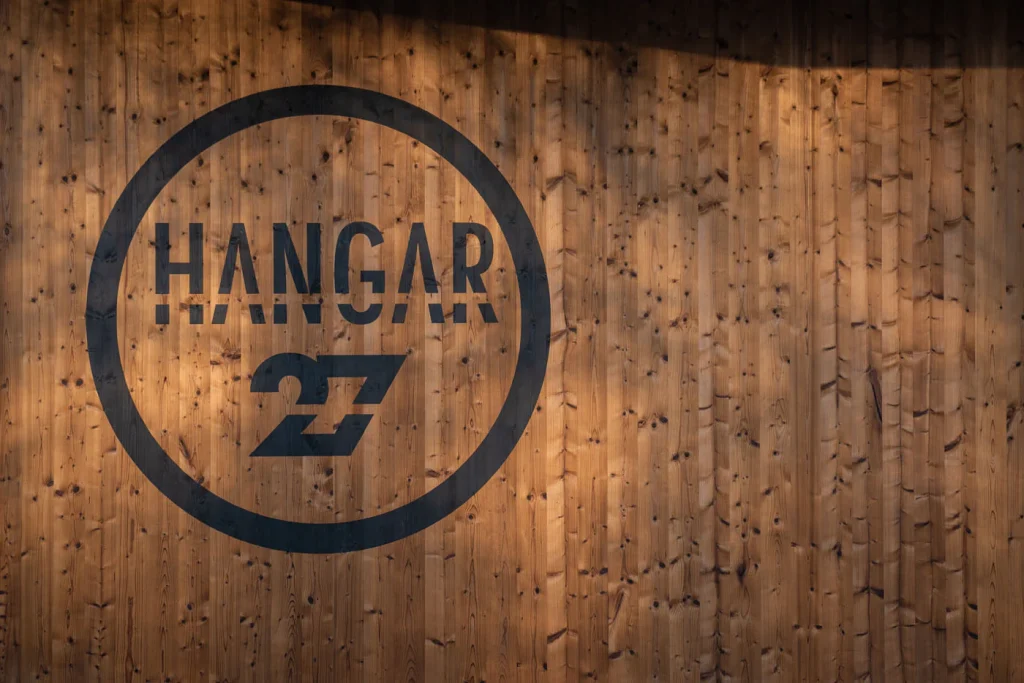 Hangar 27